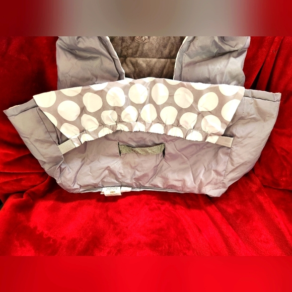 GUC Boppy Preferred Shopping Cart Cover - Gray Dots - Picture 15 of 16